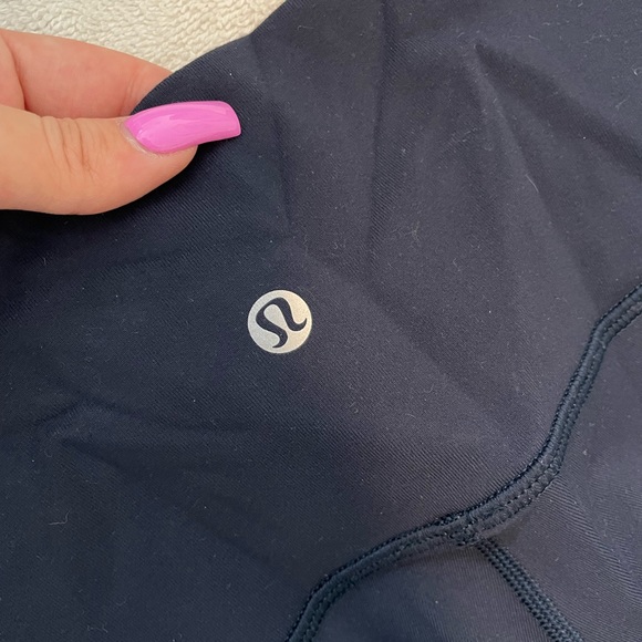 Lululemon navy leggings - Picture 3 of 5